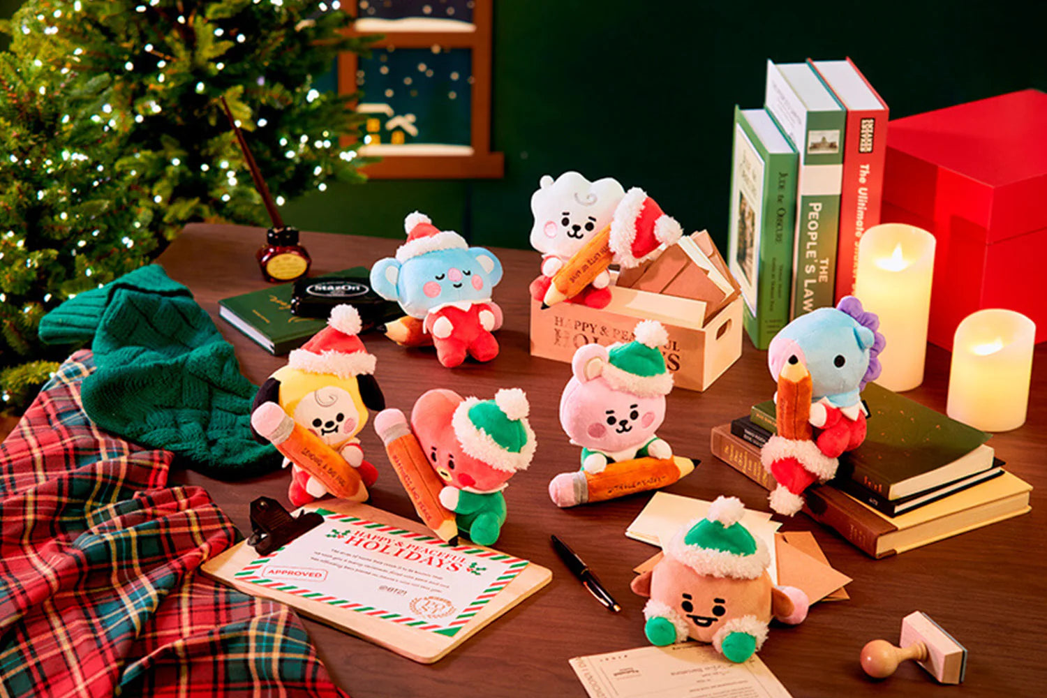 BT21 CHIMMY BABY MINI HOLIDAY STANDING DOLL