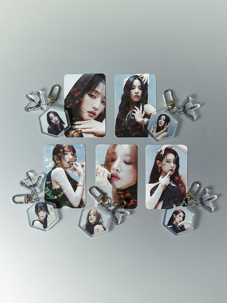 (G)I-DLE ACRYLIC KEYRING & PHOCA SET 0 VER SHUHUA