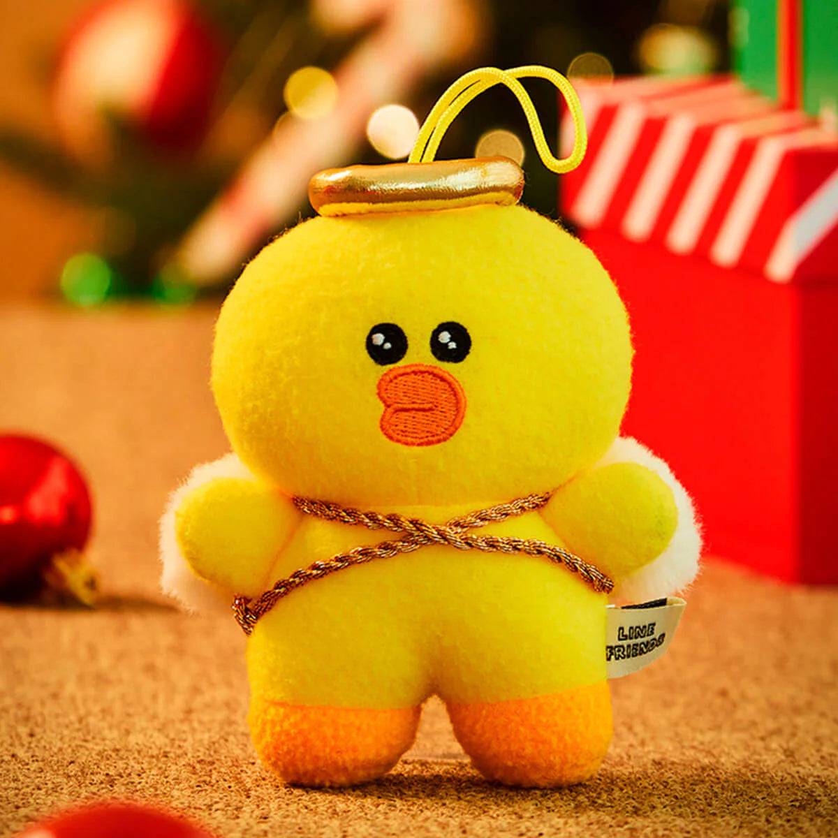 LINE FRIENDS SALLY HOLIDAY MINI ORNAMENT