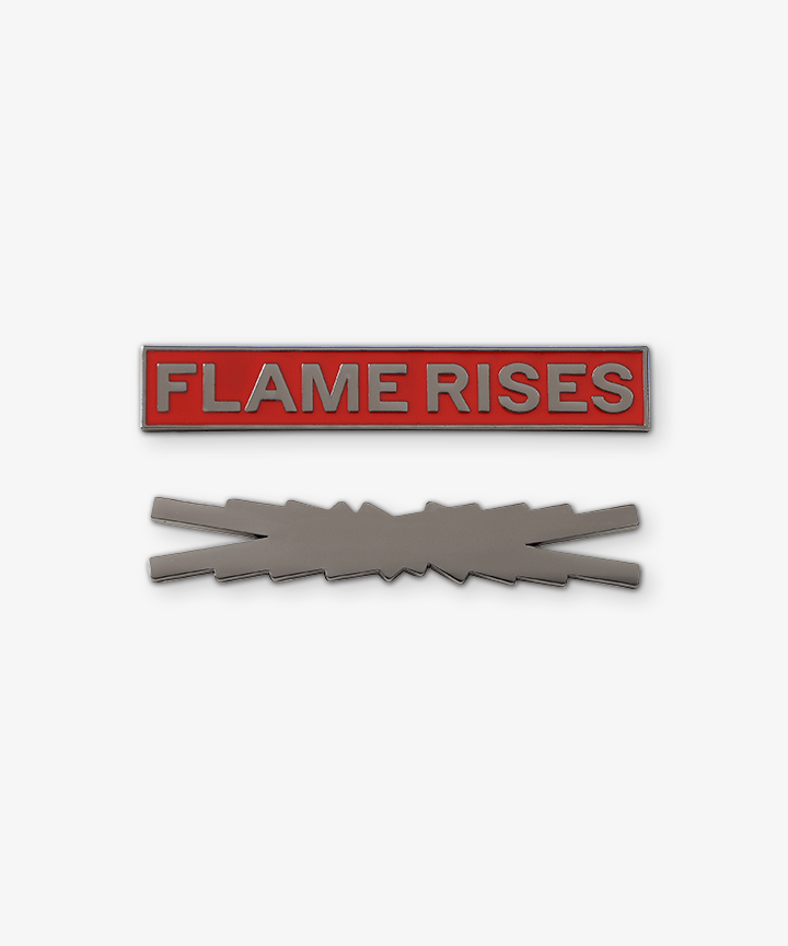 FLAME RISES BADGE SET 719